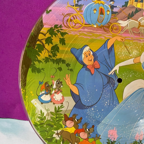 WALT DISNEYS CINDERELLA VTG 1981 SOUNDTRACK PHONO PICTURE DISC VINYL RECORD RARE - Picture 14 of 16